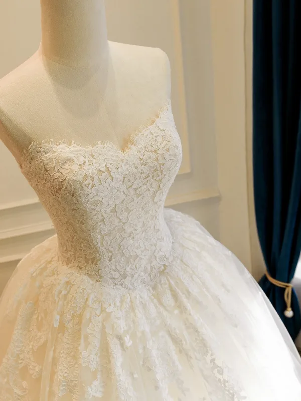 High-end Elegant Champagne Håndlaget Blonder Blomst Brudekjoler 2026 Ballkjole Kjæreste Uten Ermer Ryggløse Lange