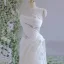 Charming White Appliques Lace Flower Satin Wedding Dresses 2024 A-Line / Princess One-Shoulder Sleeveless Backless Floor-Length / Long Wedding