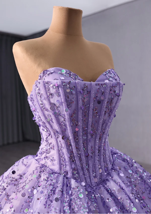 High End Charmant Lavendel Perlenstickerei Pailletten Ballkleider 2024 Ballkleid Bandeau Ärmellos Rückenfreies Sweep / Pinsel Zug Ball Festliche Kleider