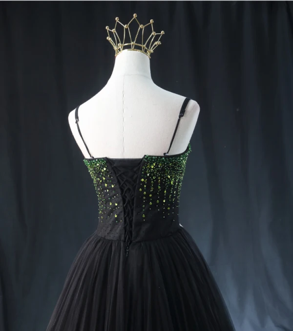 Haut de Gamme Noire Perlage Paillettes Robe De Bal 2024 Robe Boule Bretelles Spaghetti Sans Manches Dos Nu Longue Robe De Ceremonie