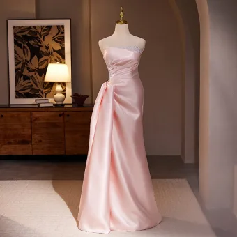 Sexy Perle Rosa Perle Satin Ballkjoler 2024 Trompet Havfrue Strapless Uten Ermer Ryggløse Lange Ball Formelle Kjoler
