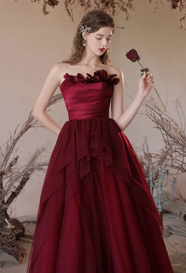 Chic / Beautiful Burgundy Appliques Prom Dresses 2024 A-Line / Princess Strapless Sleeveless Backless Floor-Length / Long Prom Formal Dresses