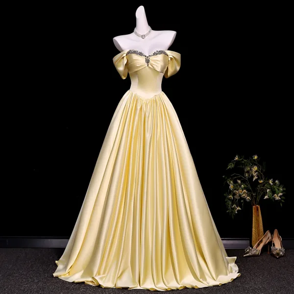 Vintage / Retro Yellow Rhinestone Prom Dresses 2026 Ball Gown Off-The-Shoulder Short Sleeve Backless Floor-Length / Long Formal Dresses