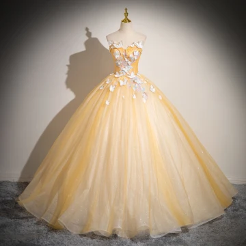 Elegantes Oro Rebordear Perla Lentejuelas Con Encaje Mariposa Flor Apliques Vestidos De Gala 2024 Ball Gown Sin Tirantes Sin Mangas Sin Espalda Largos