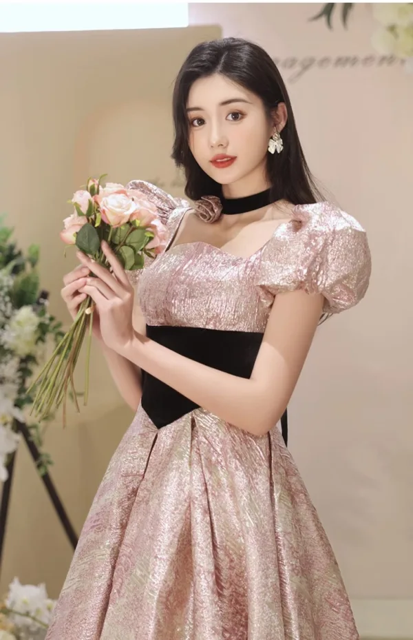 Fashion Blushing Pink Glitter Prom Dresses 2023 A-Line / Princess Square Neckline Puffy Short Sleeve Backless Bow Floor-Length / Long Formal Dresses