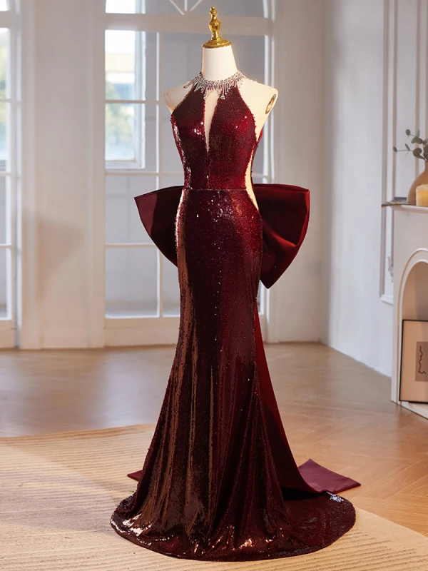 Scintillantes Bordeaux Faux Diamant Paillettes Robe De Soirée 2024 Trompette / Sirène Titulaire Sans Manches Dos Nu Noeud Train De Balayage Soirée Robe De Ceremonie