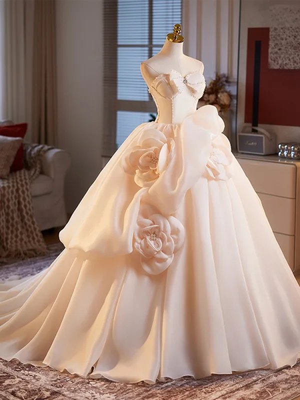 Elegant Champagne Pearl Appliques Satin Prom Dresses 2025 Ball Gown Strapless Bow Sleeveless Backless Sweep Train Formal Dresses