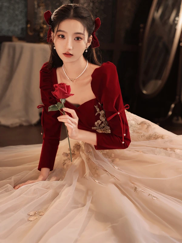 Elegant Burgundy Rhinestone Lace Flower Prom Dresses 2023 A-Line / Princess Square Neckline Long Sleeve Backless Floor-Length / Long Prom Formal Dresses