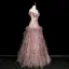 Haut de Gamme Rougissant Rose Appliques Faux Diamant Paillettes Volants en Cascade Robe De Bal 2025 Princesse De l'épaule Sans Manches Dos Nu Longue Robe De Ceremonie