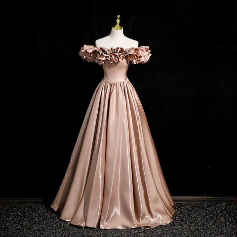 Elegante Khaki Rüschen Satin Ballkleider 2023 A Linie Off Shoulder Kurze Ärmel Rückenfreies Lange Ball Festliche Kleider