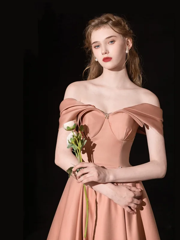 Elegant Nude Satin Prom Dresses 2025 A-Line / Princess Off-The-Shoulder Sleeveless Backless Floor-Length / Long Prom Formal Dresses