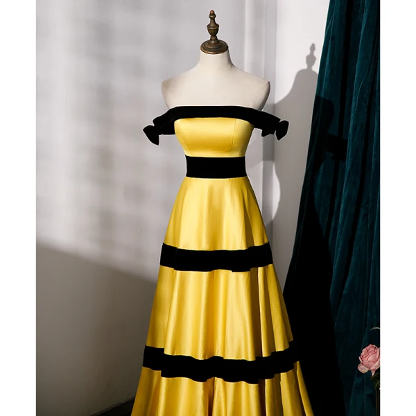 Fashion Yellow Satin Evening Dresses 2023 A-Line / Princess Strapless Sleeveless Backless Floor-Length / Long Evening Party Formal Dresses