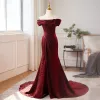 Chic / Beautiful Burgundy Backless Split Front Prom Dresses 2024 Trumpet / Mermaid Off-The-Shoulder Sleeveless Court Train Prom Formal Dresses
