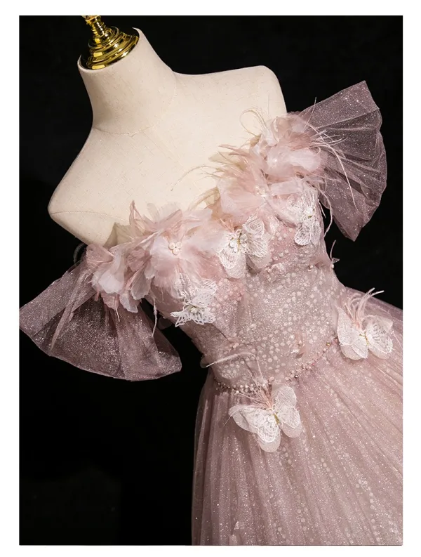 Elegant Blushing Pink Butterfly Appliques Sequins Prom Dresses 2024 Ball Gown Off-The-Shoulder Sleeveless Backless Floor-Length / Long Prom Formal Dresses