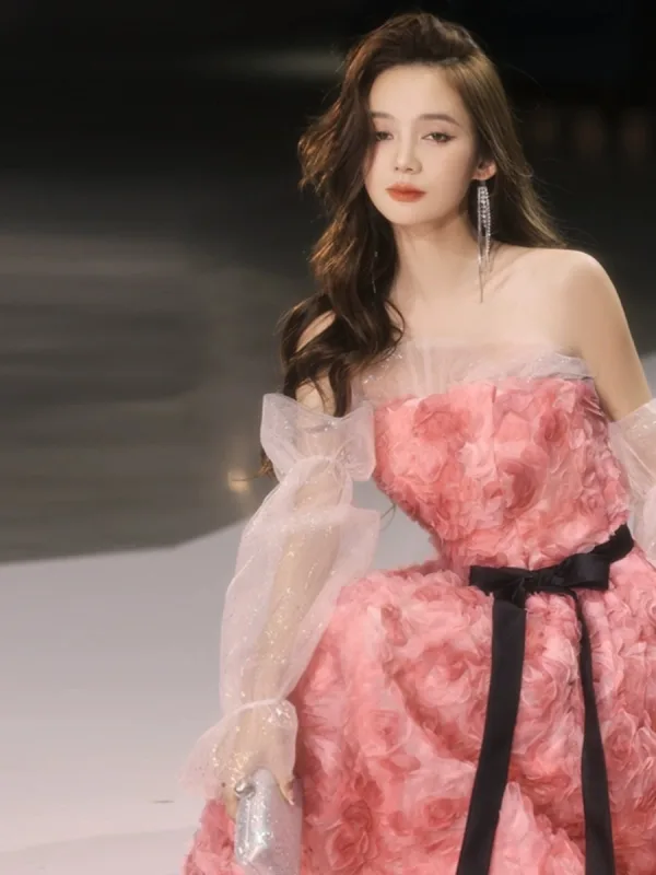 Schöne Rosa Pailletten Applikationen Ballkleider 2023 A Linie Bandeau Ärmellos Rückenfreies Schleife Stoffgürtel Lange Ball Festliche Kleider
