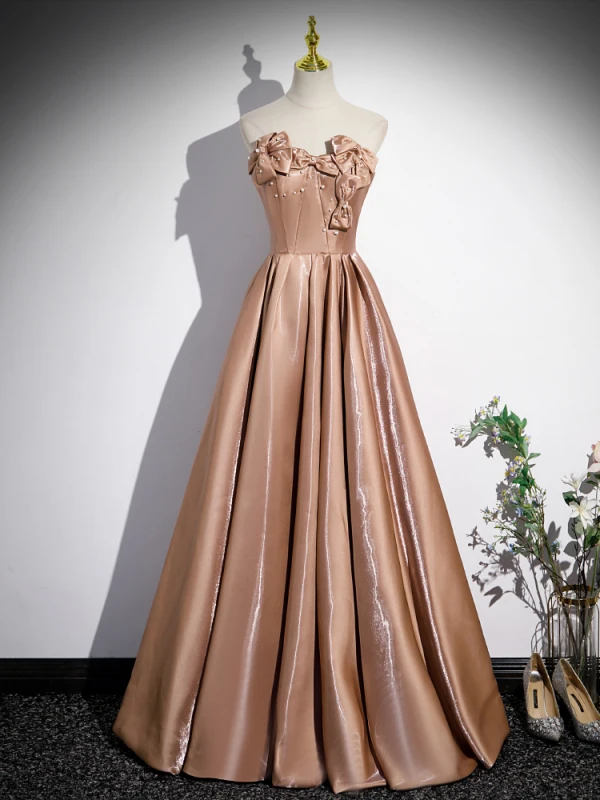 Chic / Beautiful Champagne Bow Pearl Prom Dresses 2023 A-Line / Princess Strapless Sleeveless Backless Floor-Length / Long Prom Formal Dresses