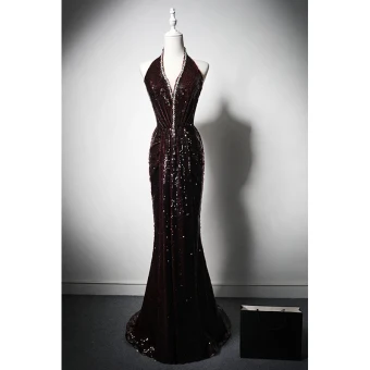 Sexy Bordeaux Paillettes Faux Diamant Robe De Soirée 2024 Trompette Sirène Titulaire Sans Manches Dos Nu Train De Balayage Soirée Robe De Ceremonie