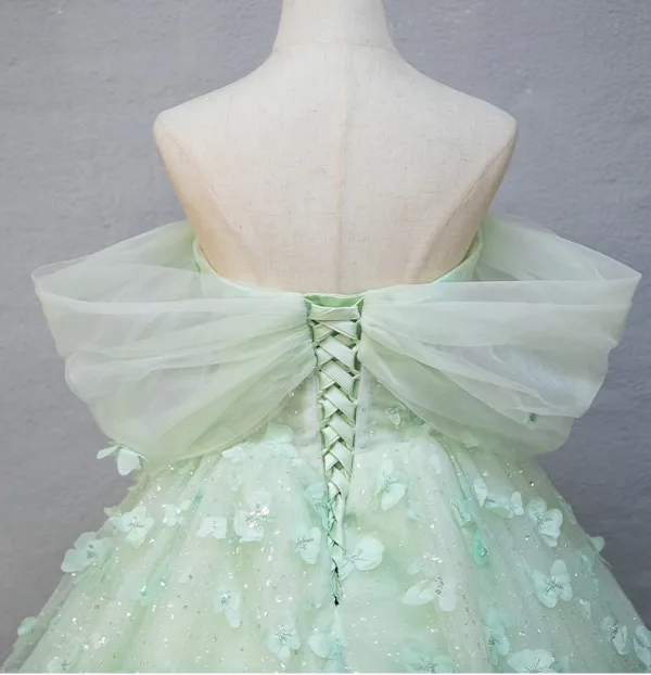 Flower Fairy Sage Green Beading Butterfly Appliques Prom Dresses 2025 Ball Gown Off-The-Shoulder Short Sleeve Backless Floor-Length / Long Prom Formal Dresses Prom Dresses