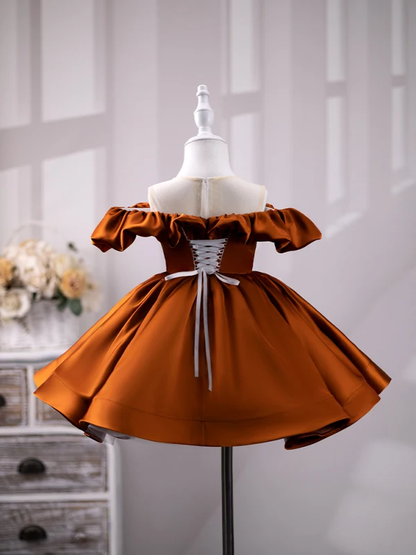 Vintage / Retro Brown Ruffle Birthday Flower Girl Dresses 2024 Ball Gown Off-The-Shoulder Bow Sleeveless Short Satin