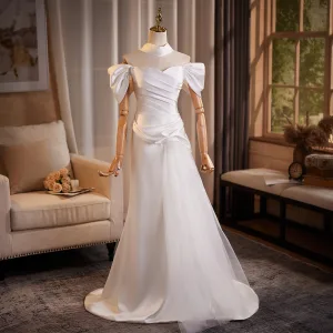 Élégant Ivoire Satin Robe De Bal 2026 Trompette Sirène De L Épaule Manches Courtes Dos Nu Train De Balayage Robe De Ceremonie