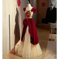 Vintage Burgundy Mocka Utskrift Balklänningar 2022 Prinsessa Fyrkantig Ringning Korta ärm Halterneck Långa Bal Formella Klänningar