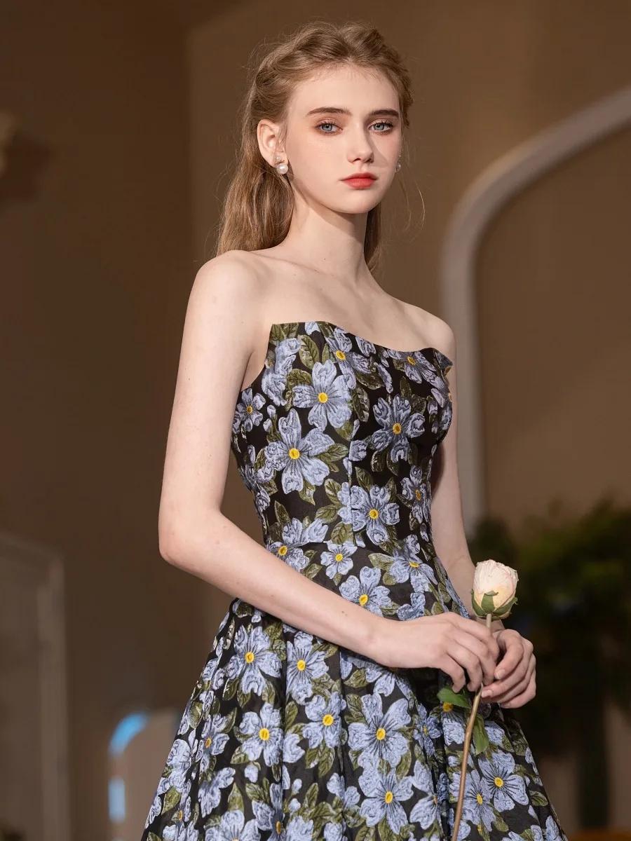 Vintage Retro Multi Colors Floral Prom Dresses 2025 A Line Princess  Strapless Sleeveless Backless Floor Length Long Satin Formal Dresses