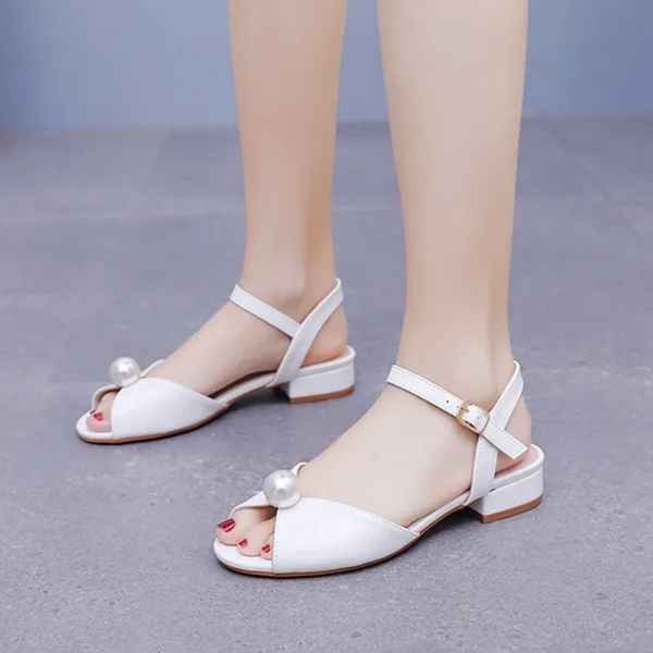 Classique Blanche Perle Talon Bas Chaussure De Mariée 2025 Peep Toes / Bout Ouvert Mariage Sandales