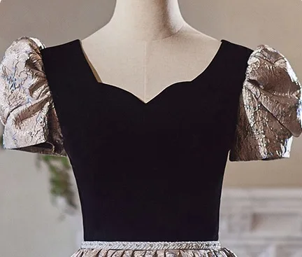 Chic / Beautiful Black Homecoming Short Graduation Dresses 2024 Ball Gown Square Neckline Puffy Short Sleeve Backless