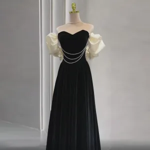 Chic Belle Noire Perle Velours Robe De Bal 2024 Princesse De L Épaule Gonflée Manches Courtes Dos Nu Longue Promo Robe De Ceremonie