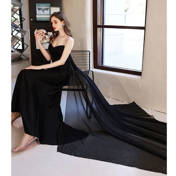 Sexy Noire Chiffon Robe De Soirée 2022 Princesse Bretelles Spaghetti Sans Manches Dos Nu Soirée Tribunal Train Robe De Ceremonie