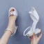 Charmant Weiß Perle Knöchelriemen Brautschuhe 2024 7 cm Thick Heels Peeptoes Hochzeit Sandaletten Hochhackige