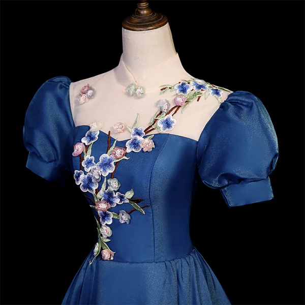 Vintage / Retro Navy Blue Satin Prom Dresses 2023 A-Line / Princess High Neck Lace Flower Appliques Short Sleeve Backless Floor-Length / Long Formal Dresses
