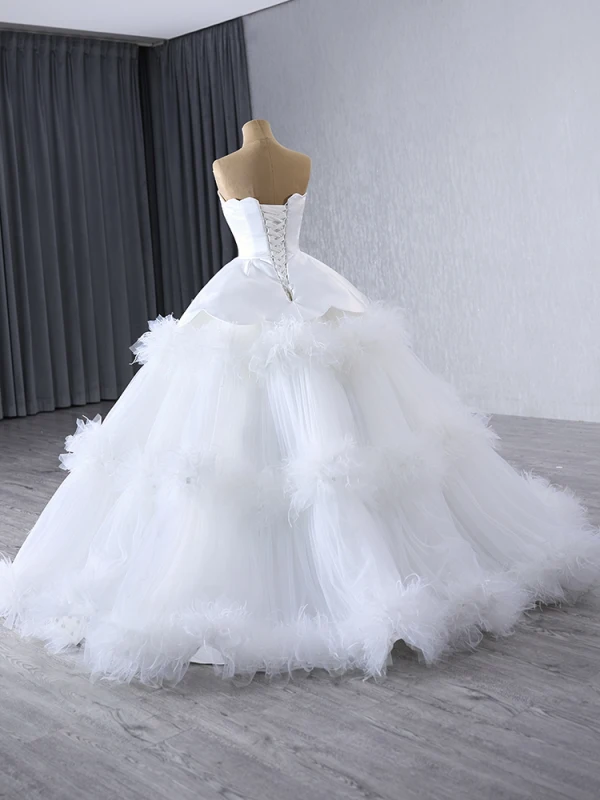 Fashion High-end White Cascading Ruffles Wedding Dresses 2024 Ball Gown Strapless Sleeveless Backless Floor-Length / Long Wedding
