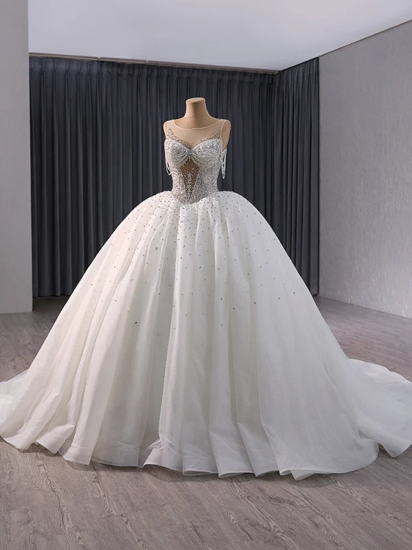 Luxury / Gorgeous White Handmade  Beading Rhinestone Sequins Wedding Dresses 2024 Ball Gown Scoop Neck Sleeveless Backless Chapel Train Wedding