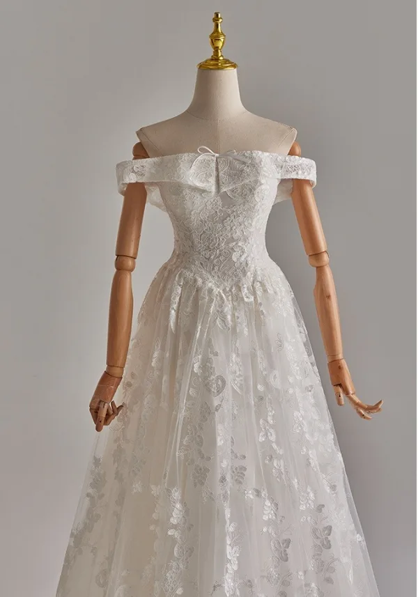 Schlicht Weiß Spitze Blumen Brautkleider / Hochzeitskleider 2025 A Linie Off Shoulder Ärmellos Rückenfreies Lange