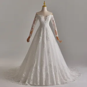 Élégant Blanche En Dentelle Fleur Robe De Mariée 2025 Robe Boule De L Épaule Manches Longues Dos Nu Train De Balayage