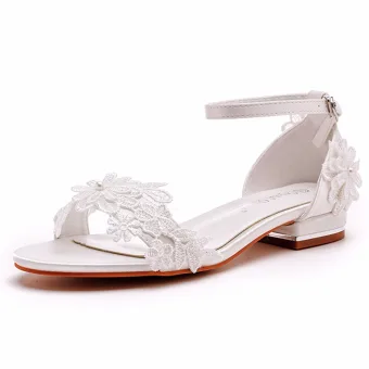 Chic Beautiful White Lace Flower Wedding Shoes 2025 Ankle Strap Open Peep Toe Low Heel Wedding Sandals High Heels