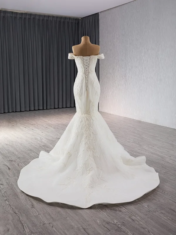 High End Weiß Perlenstickerei Pailletten Brautkleider / Hochzeitskleider 2024 Meerjungfrau Off Shoulder Ärmellos Rückenfreies Sweep / Pinsel Zug Hochzeit