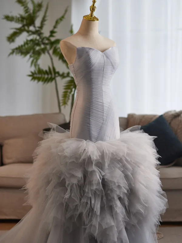 Sexy Grau Rüschen Ballkleider 2025 Meerjungfrau Bandeau Ärmellos Rückenfreies Sweep / Pinsel Zug Ball Festliche Kleider