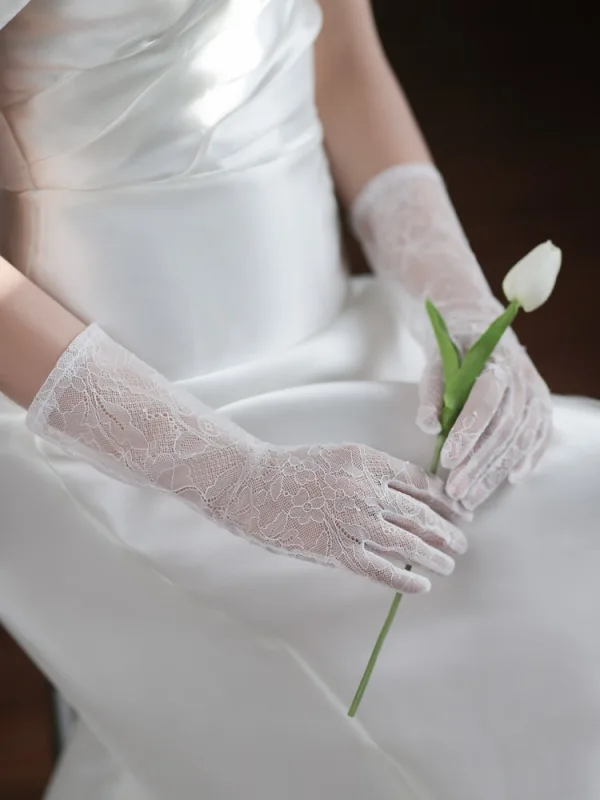 Simple Blanche En Dentelle Fleur Mariage Gants Mariage 2025 Tulle
