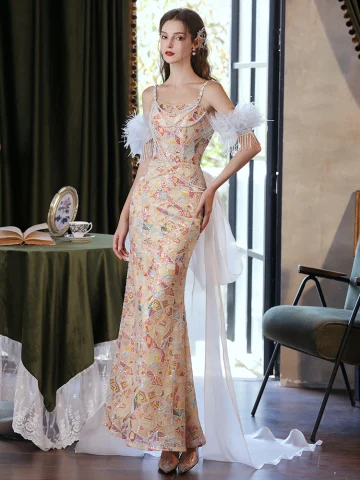 Charming Champagne Beading Pearl Sequins Evening Dresses 2024 Trumpet Mermaid Spaghetti Straps Sleeveless Backless Floor Length Long Evening Party Formal Dresses