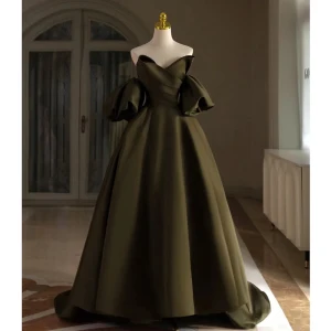 Fashion Army Green Satin Prom Dresses 2024 Ball Gown Strapless Puffy Short Sleeve Backless Floor Length Long Prom Formal Dresses