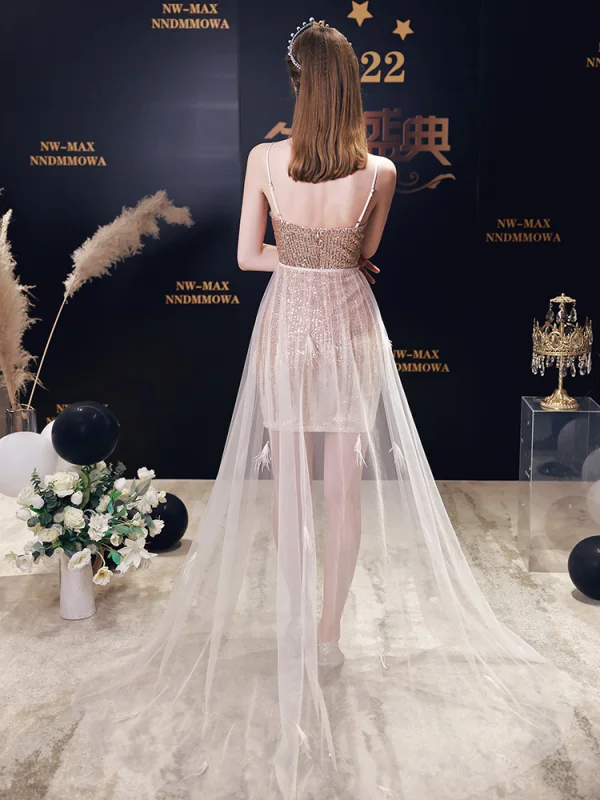 Sexy Doré Paillettes Courte Robe De Fête 2023 Bretelles Spaghetti Sans Manches Dos Nu Cocktail Soirée Robe De Ceremonie