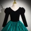 Vintage Dunkelgrün Satin Ballkleider 2024 Ballkleid V-Ausschnitt Lange Ärmel Rückenfreies Lange Ball Festliche Kleider