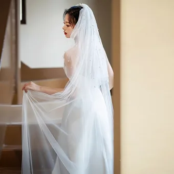 Elegant White Handmade Pearl Sweep Train Wedding Veils 2025 Tulle 2 5 M