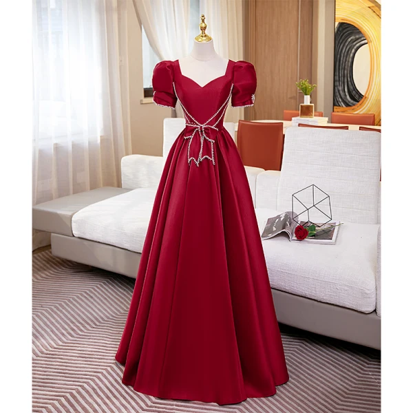 Elegant Burgundy Satin Prom Dresses 2022 A-Line / Princess Square Neckline Short Sleeve Rhinestone Bow Backless Floor-Length / Long Formal Dresses