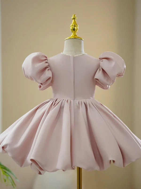 Elegant Blushing Pink Short Birthday Flower Girl Dresses 2023 Ball Gown Scoop Neck Puffy Short Sleeve Bow