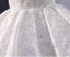 Luxus / Herrlich Weiß Handgefertigt Perlenstickerei Pailletten Satin Brautkleider / Hochzeitskleider 2024 Ballkleid Bandeau Ärmellos Rückenfreies Königliche Schleppe Hochzeit