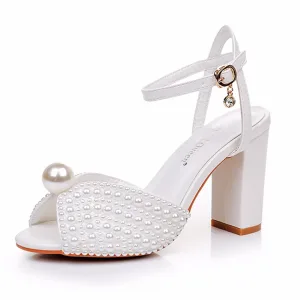 Elegante Witte Parel Enkelband Bruidsschoenen 2025 9 Cm Dikke Hak Peep Toe Huwelijk Sandalen Hoge Hakken