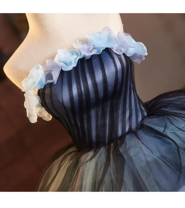 Demure Ocean Blue Quinceañera Appliques Prom Dresses 2025 Ball Gown Strapless Sleeveless Backless Tea-length Prom Formal Dresses